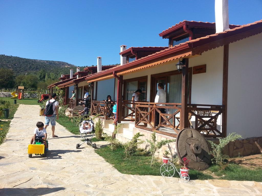 Tefenni Villas & Hotel ภายนอก รูปภาพ